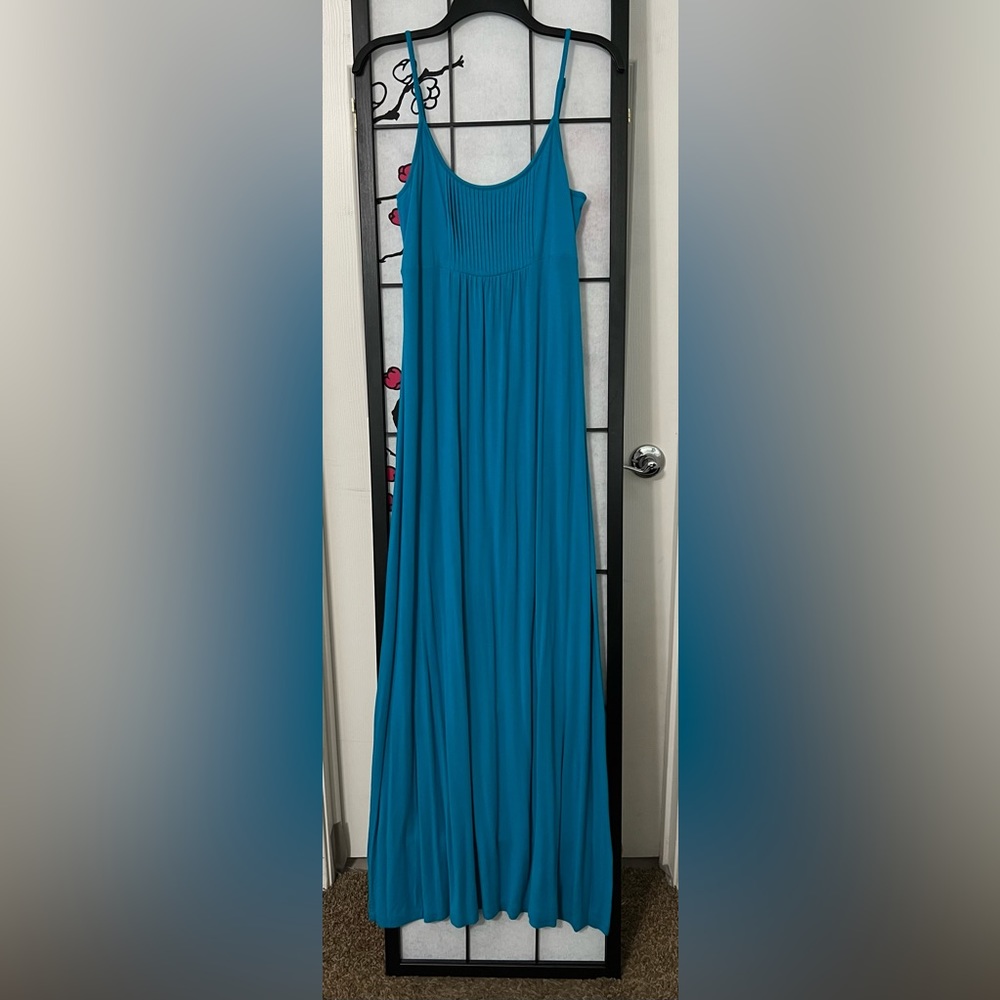 Beautiful Turquoise Spaghetti Strap Maxi